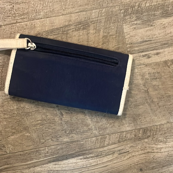 Aeropostale  Wallet - Picture 2 of 3